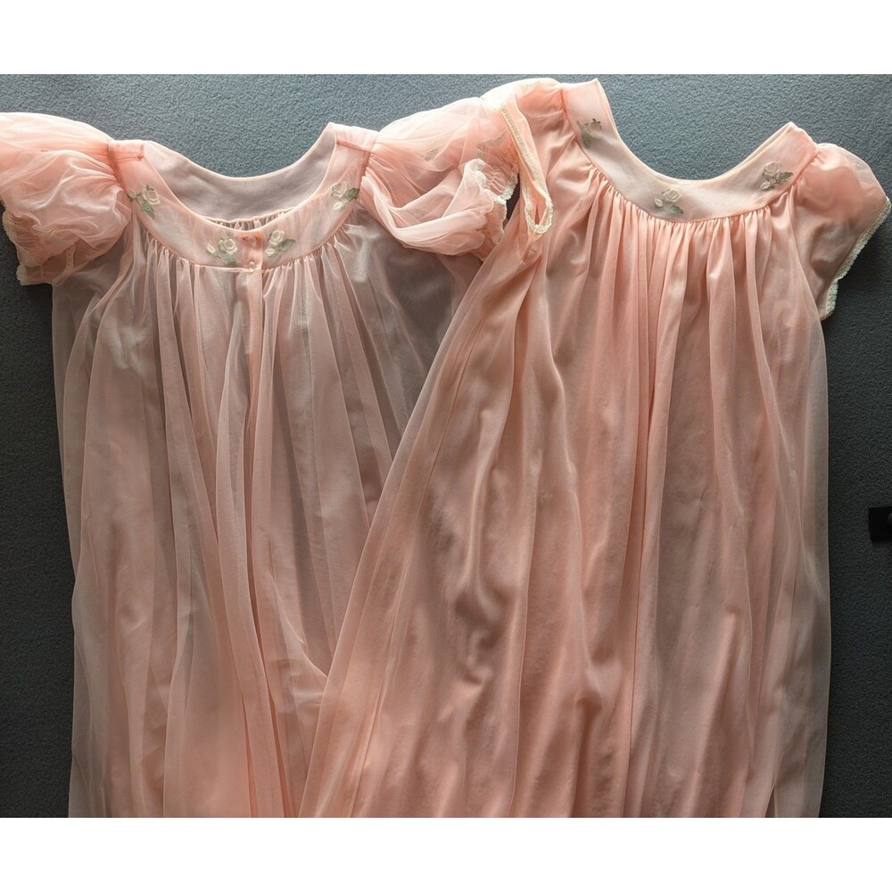 Vintage Lady Lovely Blush Pink Floral Embroidered Sheer Peignoir Set M